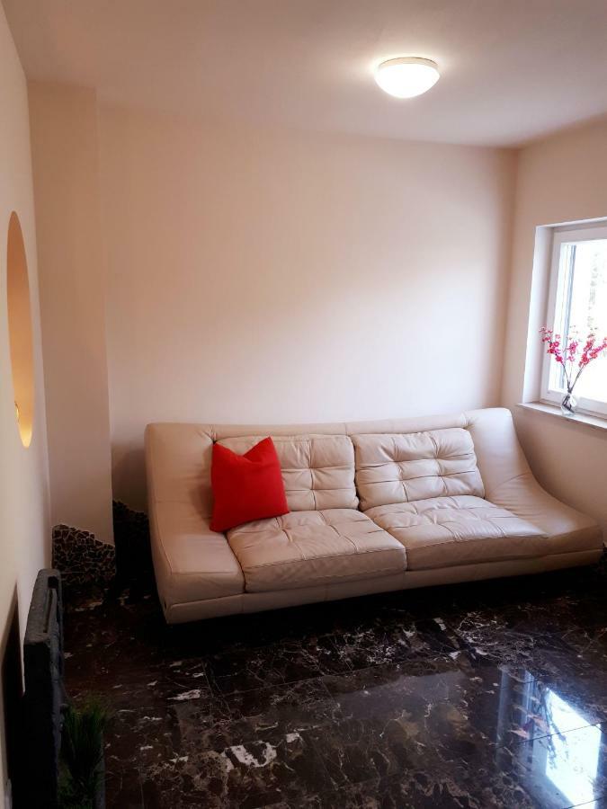 Villa-Seerose Köln Dış mekan fotoğraf