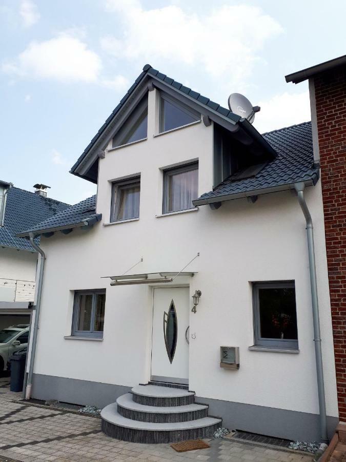 Villa-Seerose Köln Dış mekan fotoğraf
